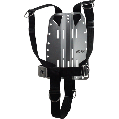 AQOR 3 mm backplate i rostfritt stål eller aluminium med DIR-harness